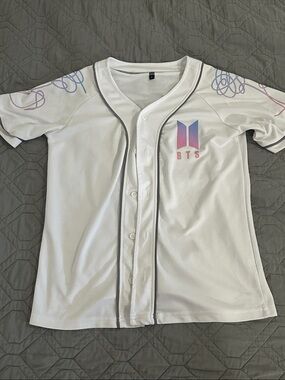 BTS Logo Baseball Jersey Size Small/XS